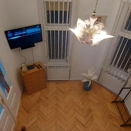 Civis Gold Apartment *