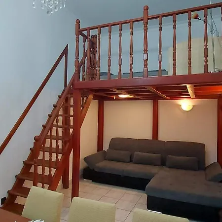 Civis Gold Apartment