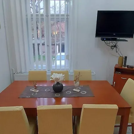 Civis Gold Apartment Debrecen